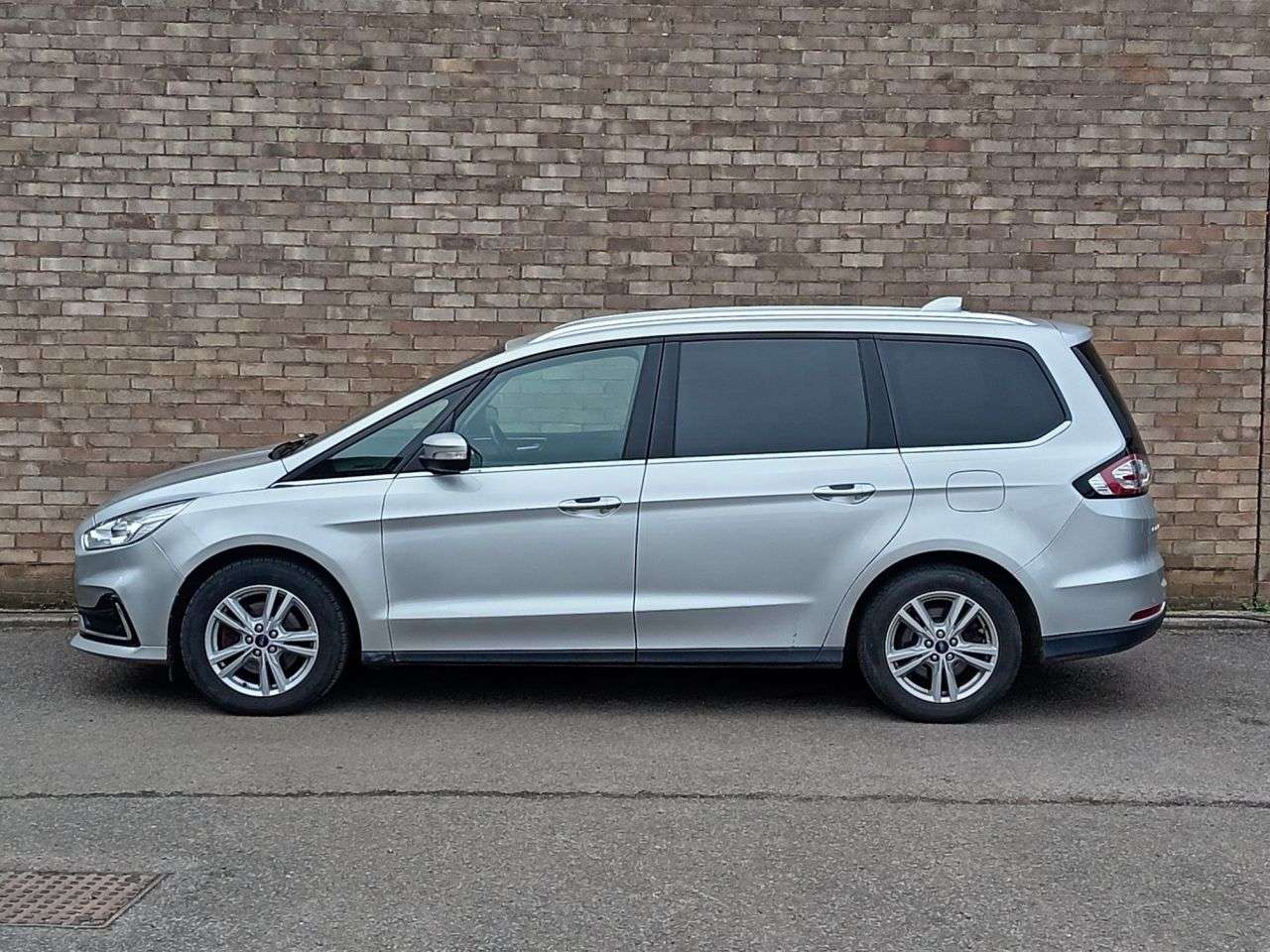 A 2021 FORD GALAXY 2.0 EcoBlue Titanium MPV 5dr Diesel Manual Euro 6 (s/s) (150 ps) A 2021 FORD GALAXY 2.0 EcoBlue Titanium MPV 5dr Diesel Manual Euro 6 (s/s) (150 ps)