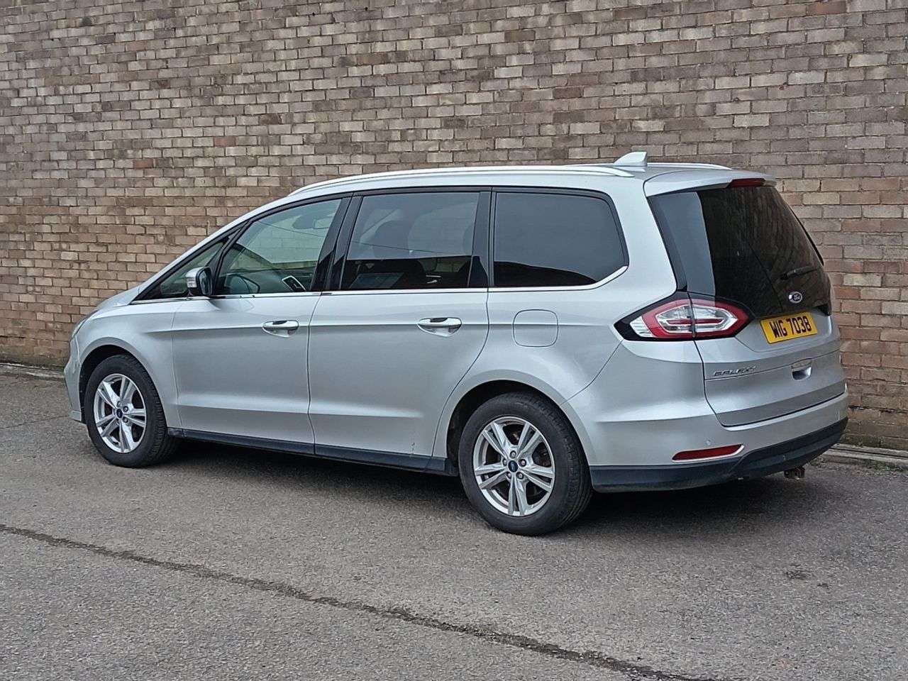 A 2021 FORD GALAXY 2.0 EcoBlue Titanium MPV 5dr Diesel Manual Euro 6 (s/s) (150 ps) A 2021 FORD GALAXY 2.0 EcoBlue Titanium MPV 5dr Diesel Manual Euro 6 (s/s) (150 ps)