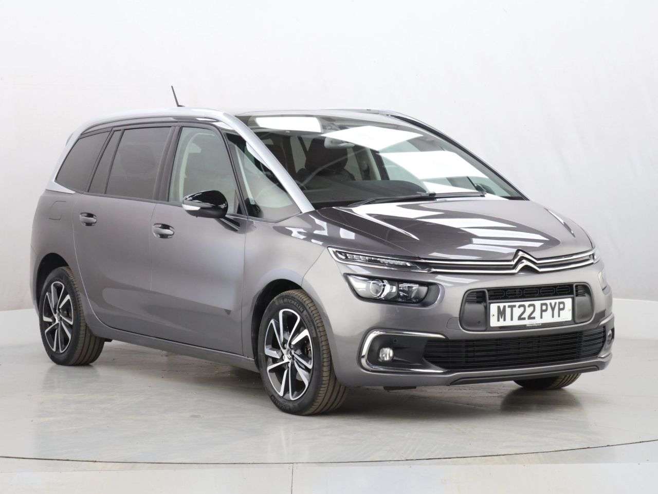 A 2022 CITROEN GRAND C4 SPACETOURER 1.2 PureTech Shine MPV 5dr Petrol Manual Euro 6 (s/s) (130 ps) A 2022 CITROEN GRAND C4 SPACETOURER 1.2 PureTech Shine MPV 5dr Petrol Manual Euro 6 (s/s) (130 ps)