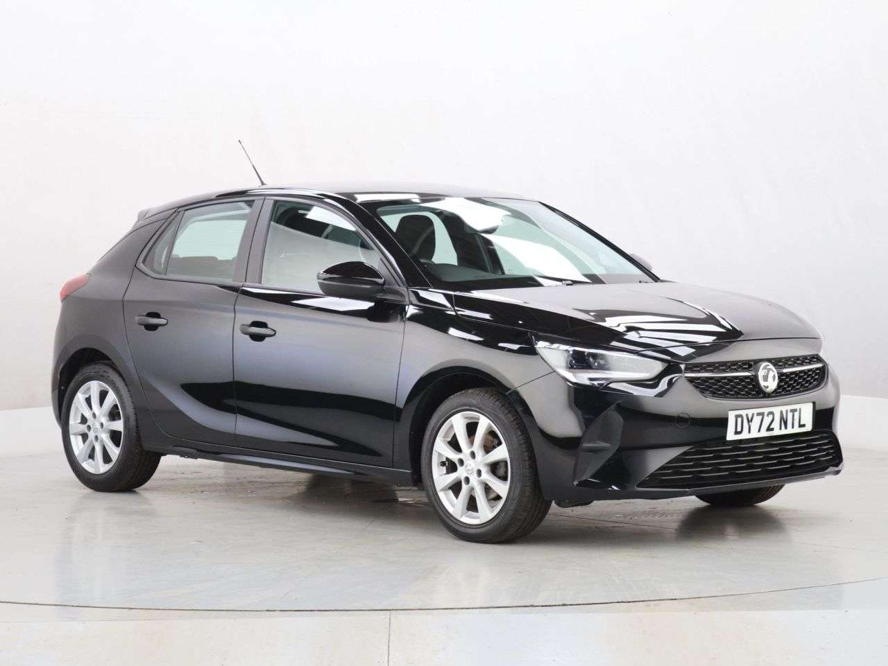 A 2022 VAUXHALL CORSA 1.2 Design Hatchback 5dr Petrol Manual Euro 6 (75 ps) A 2022 VAUXHALL CORSA 1.2 Design Hatchback 5dr Petrol Manual Euro 6 (75 ps)