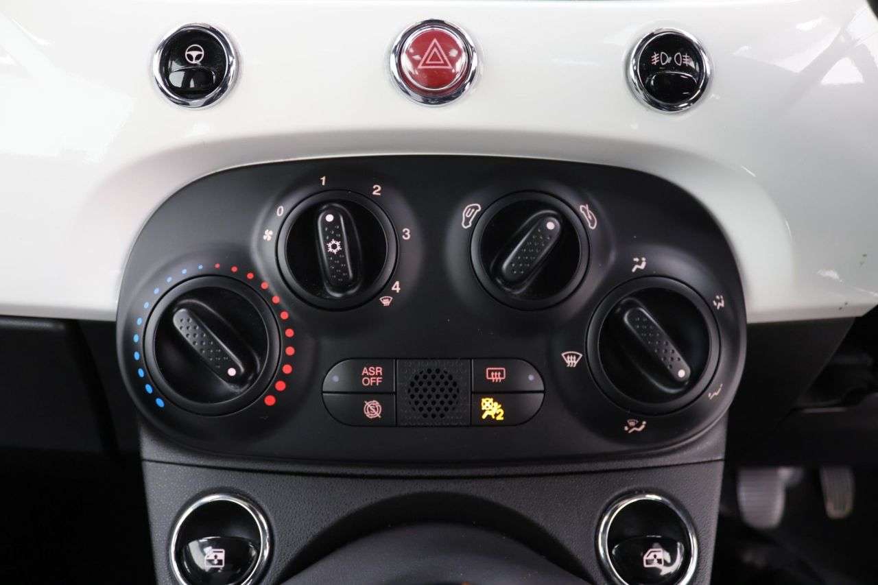 2022 FIAT 500 2022 FIAT 500