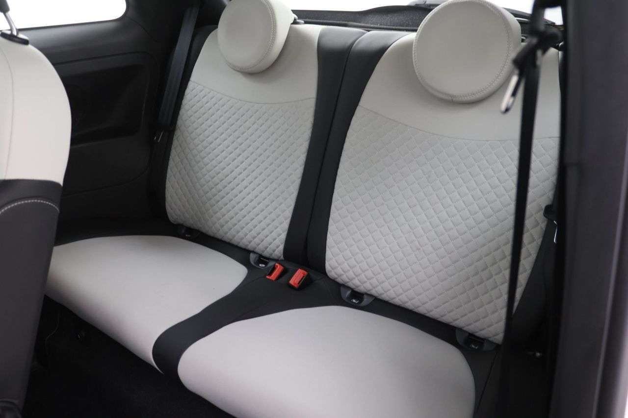 2022 FIAT 500 2022 FIAT 500