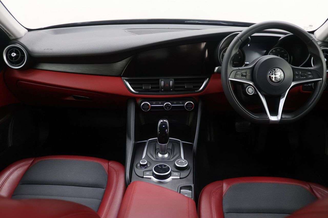 2018 ALFA ROMEO GIULIA 2018 ALFA ROMEO GIULIA