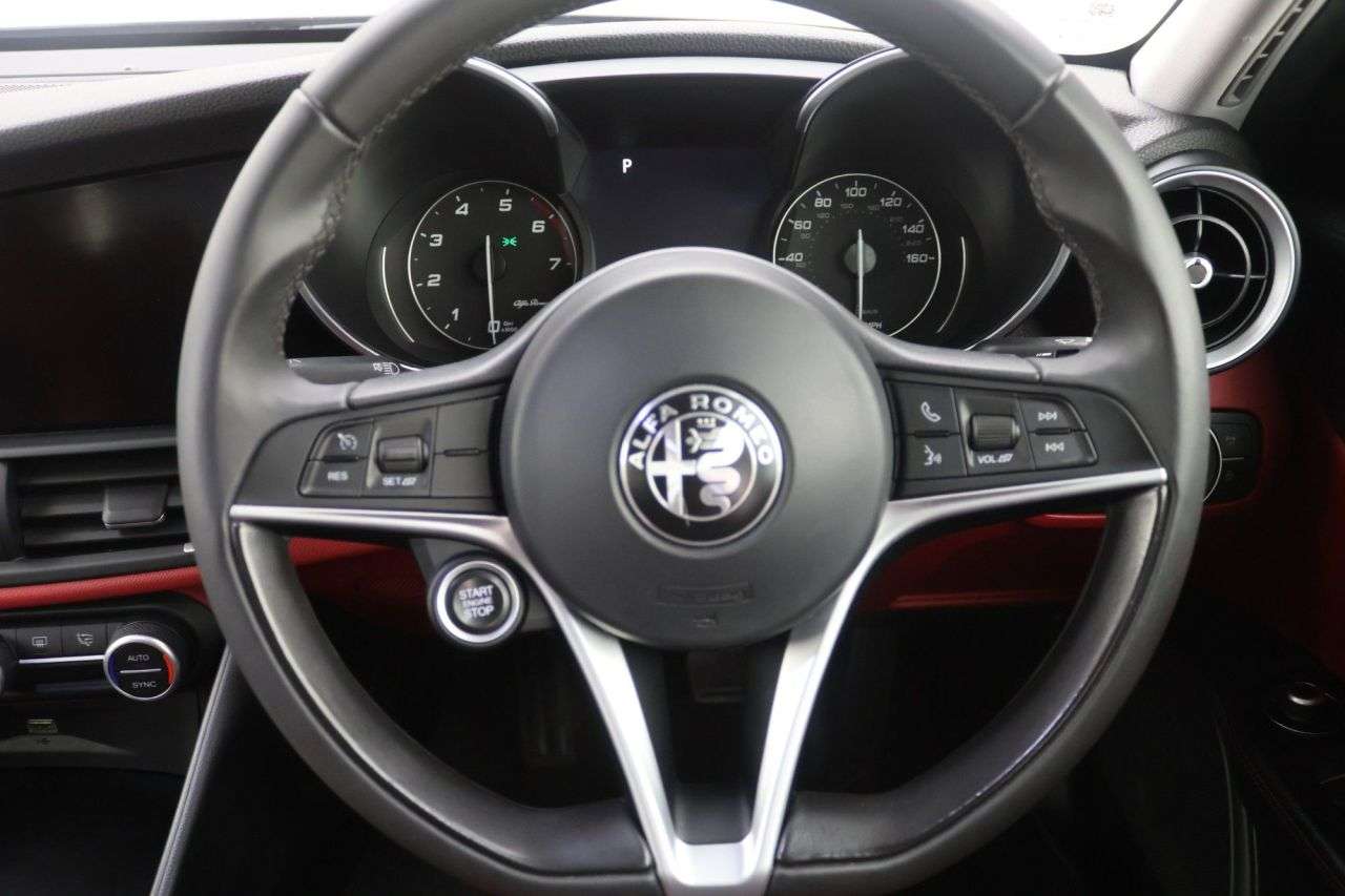 2018 ALFA ROMEO GIULIA 2018 ALFA ROMEO GIULIA