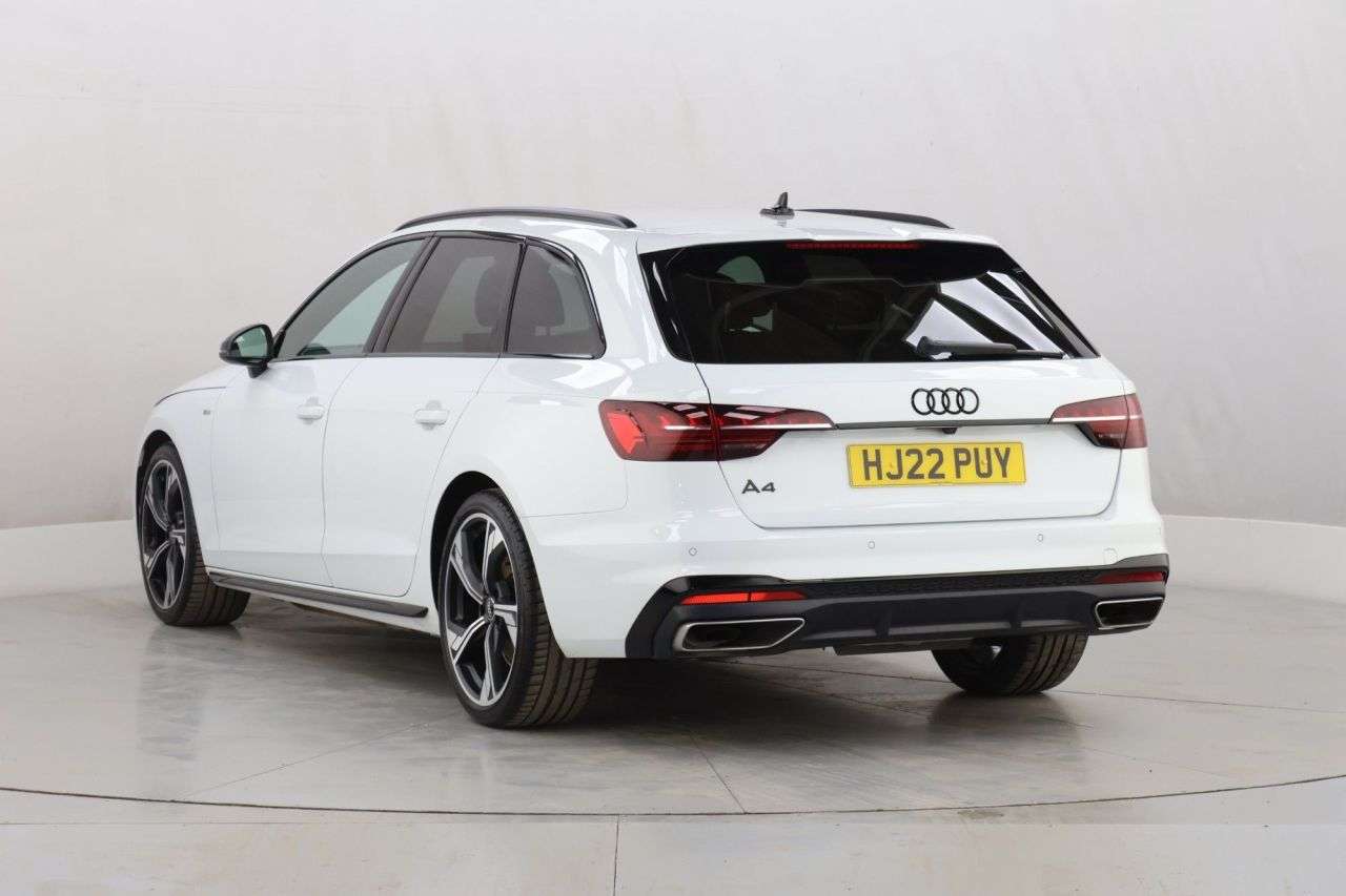 2022 AUDI A4 AVANT 2022 AUDI A4 AVANT