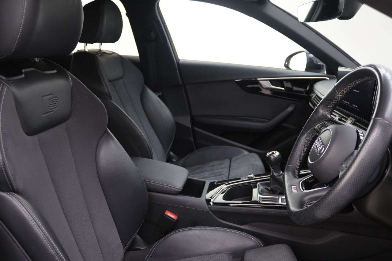 2022 AUDI A4 AVANT 2022 AUDI A4 AVANT