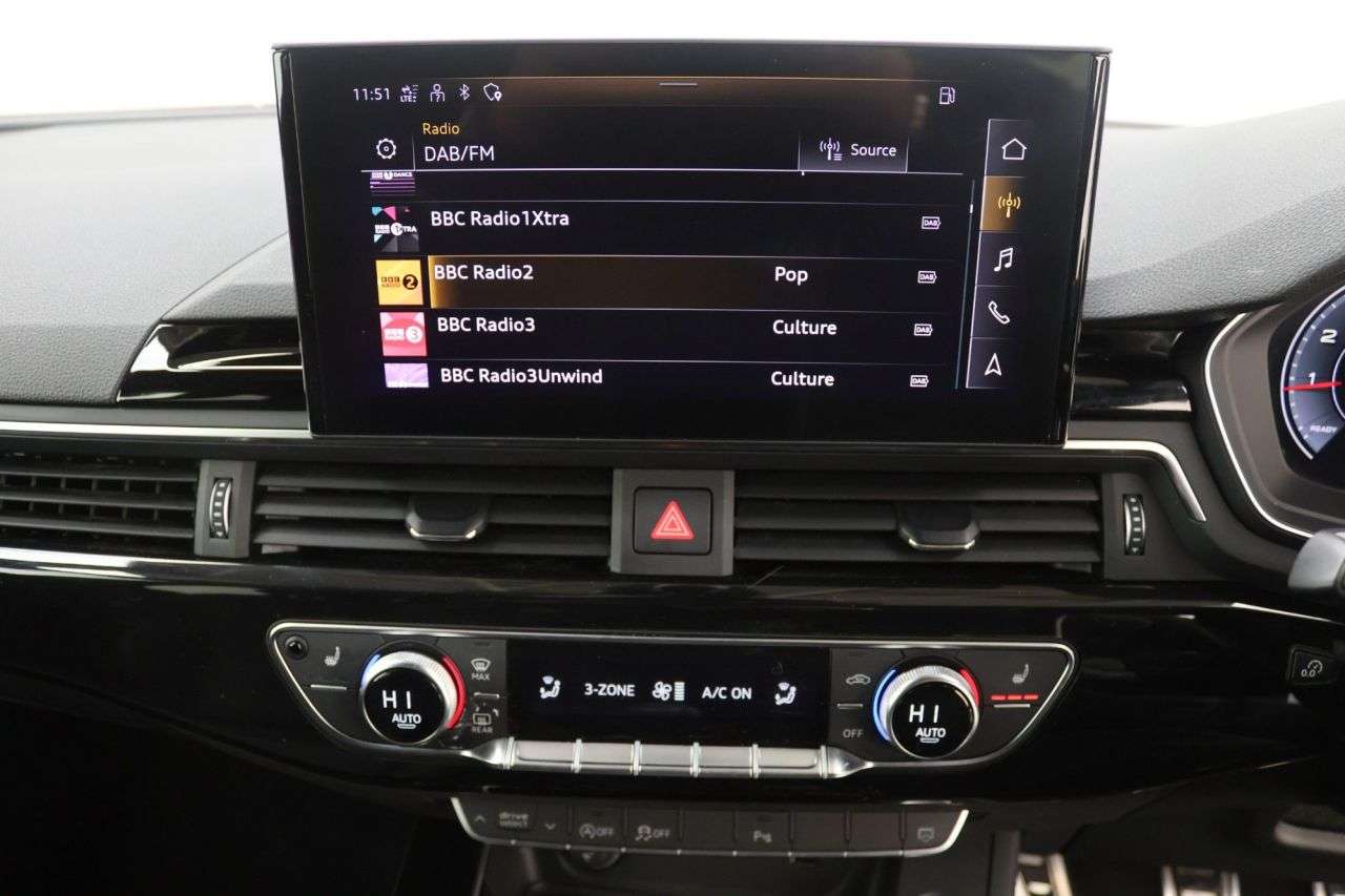 2022 AUDI A4 AVANT 2022 AUDI A4 AVANT