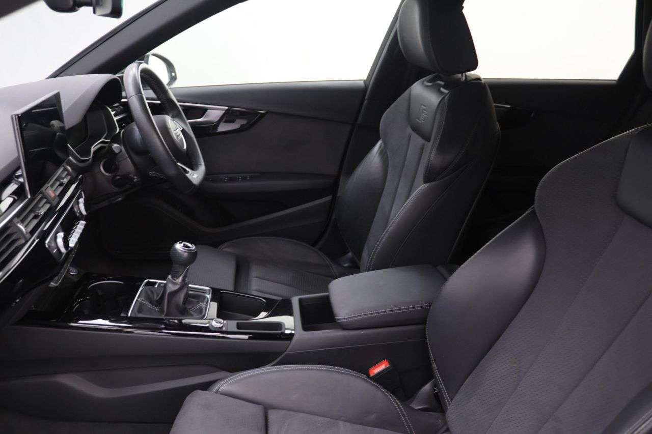 2022 AUDI A4 AVANT 2022 AUDI A4 AVANT