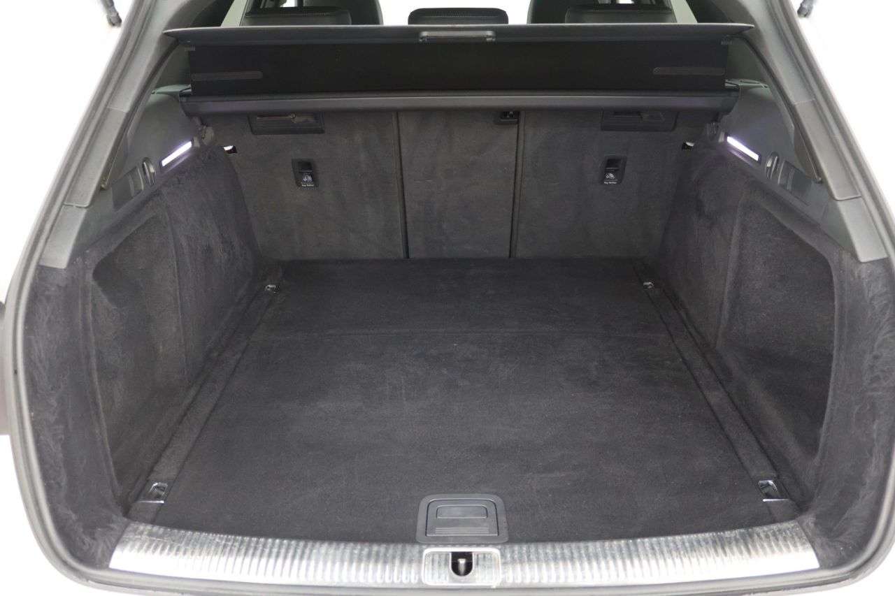 2022 AUDI A4 AVANT 2022 AUDI A4 AVANT