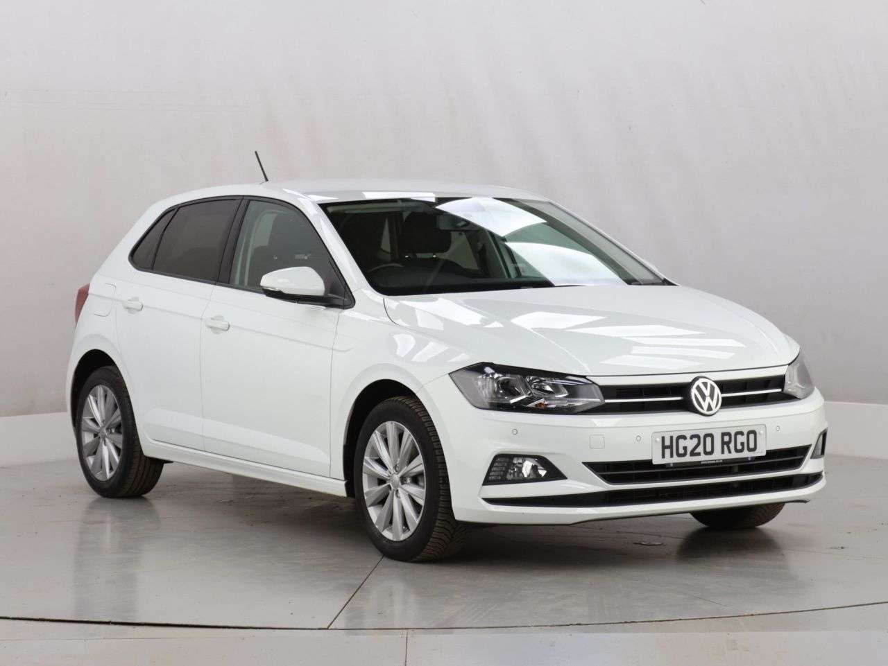 A 2020 VOLKSWAGEN POLO 1.0 TSI Match Hatchback 5dr Petrol Manual Euro 6 (s/s) (95 ps) A 2020 VOLKSWAGEN POLO 1.0 TSI Match Hatchback 5dr Petrol Manual Euro 6 (s/s) (95 ps)