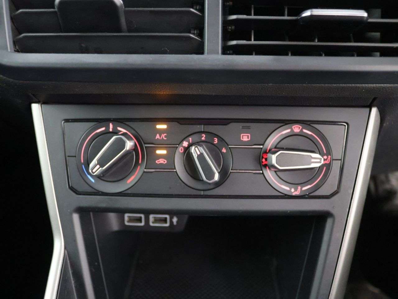 2020 VOLKSWAGEN POLO 2020 VOLKSWAGEN POLO