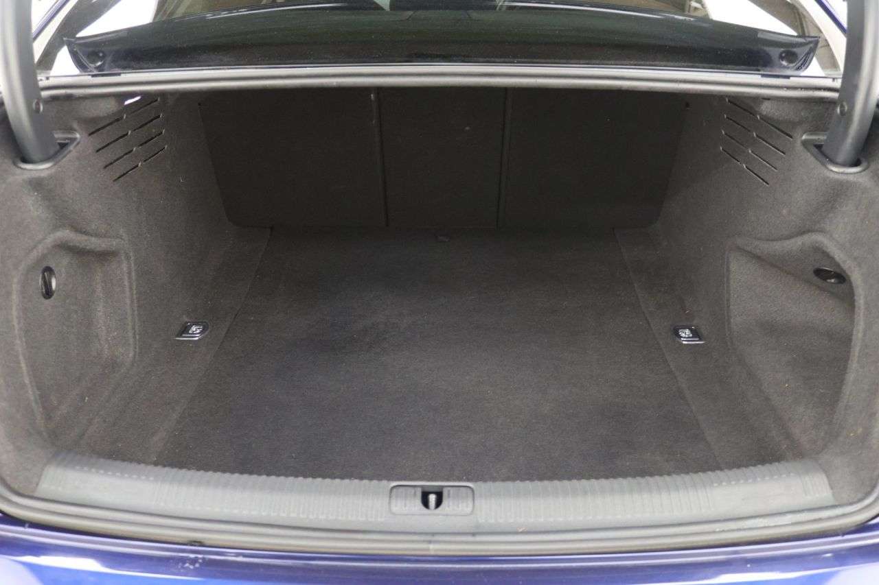 2022 AUDI A4 2022 AUDI A4