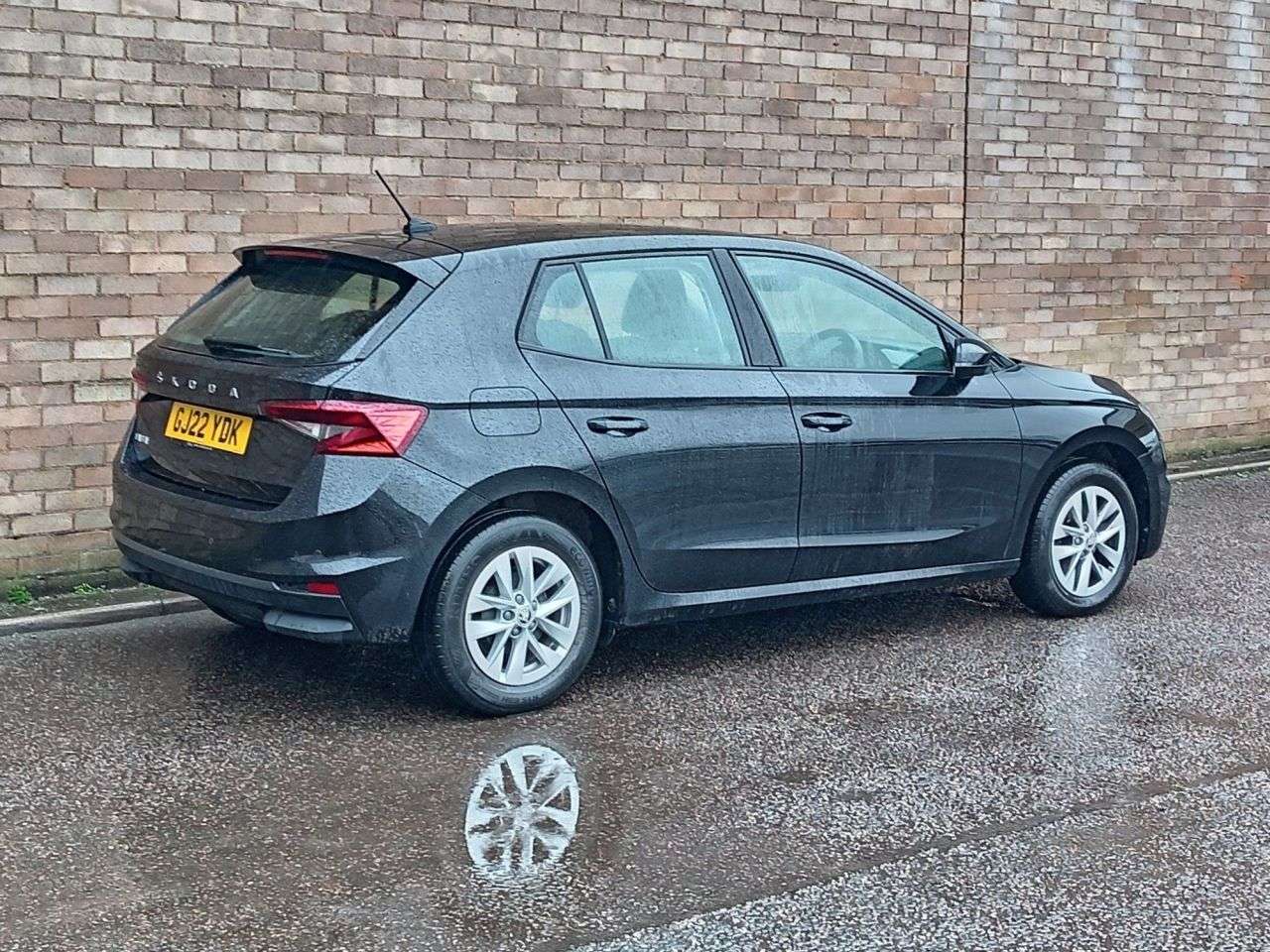 A 2022 SKODA FABIA 1.0 TSI SE Comfort Hatchback 5dr Petrol Manual Euro 6 (s/s) (110 ps) A 2022 SKODA FABIA 1.0 TSI SE Comfort Hatchback 5dr Petrol Manual Euro 6 (s/s) (110 ps)