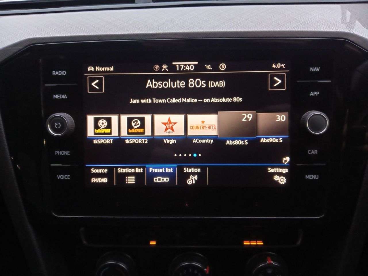 2022 VOLKSWAGEN PASSAT 2022 VOLKSWAGEN PASSAT