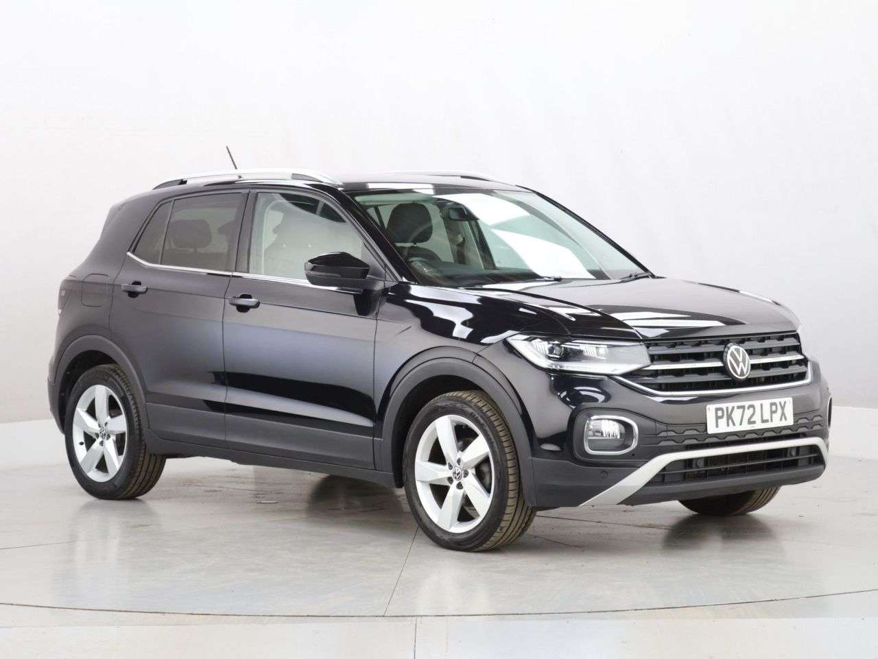 A 2023 VOLKSWAGEN T-CROSS 1.0 TSI SEL SUV 5dr Petrol Manual Euro 6 (s/s) (110 ps) A 2023 VOLKSWAGEN T-CROSS 1.0 TSI SEL SUV 5dr Petrol Manual Euro 6 (s/s) (110 ps)