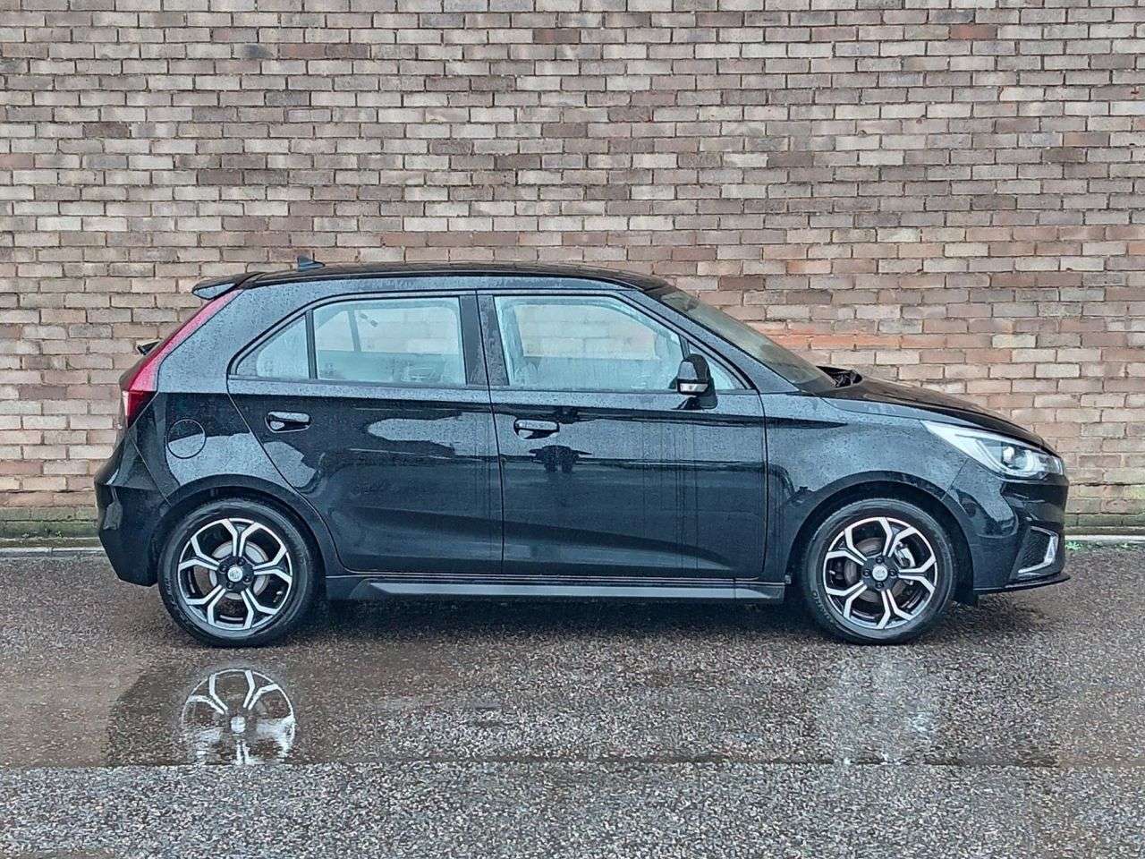 A 2024 MG MG 3 1.5 VTi-TECH Exclusive Nav Hatchback 5dr Petrol Manual Euro 6 (s/s) (106 ps A 2024 MG MG 3 1.5 VTi-TECH Exclusive Nav Hatchback 5dr Petrol Manual Euro 6 (s/s) (106 ps