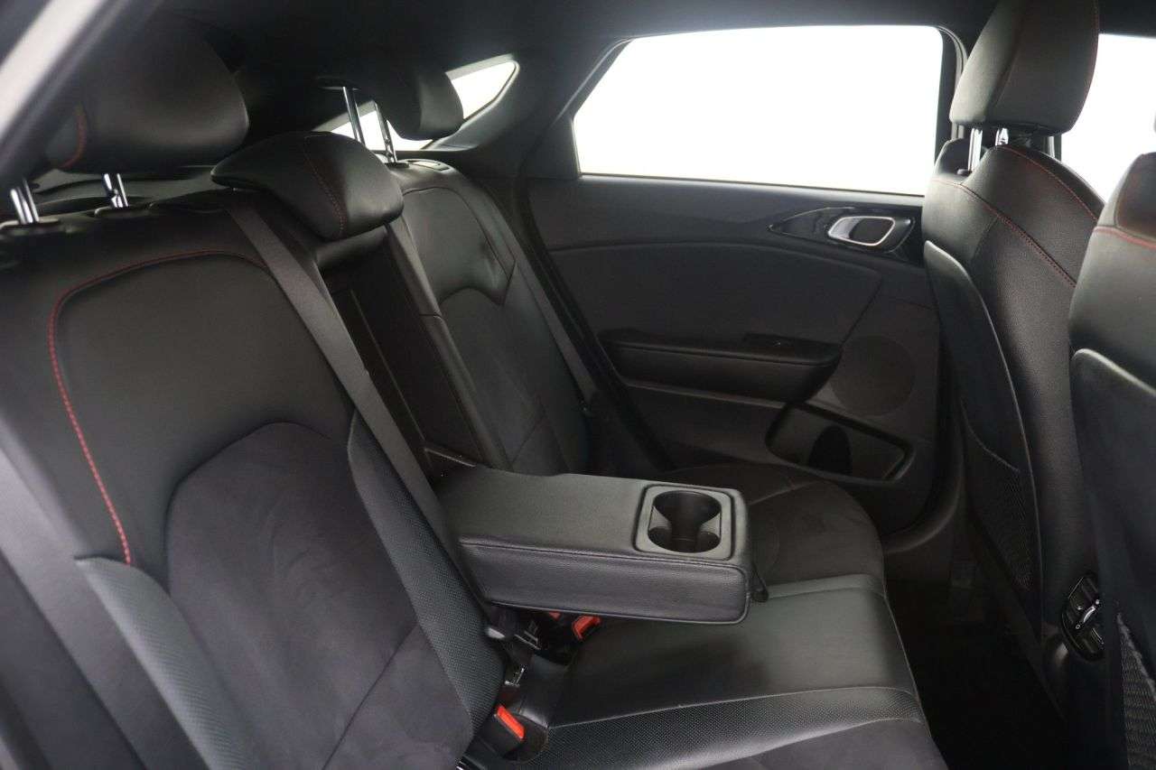 2021 KIA PROCEED 2021 KIA PROCEED