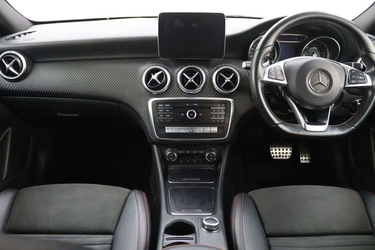 2016 MERCEDES-BENZ A CLASS 2016 MERCEDES-BENZ A CLASS