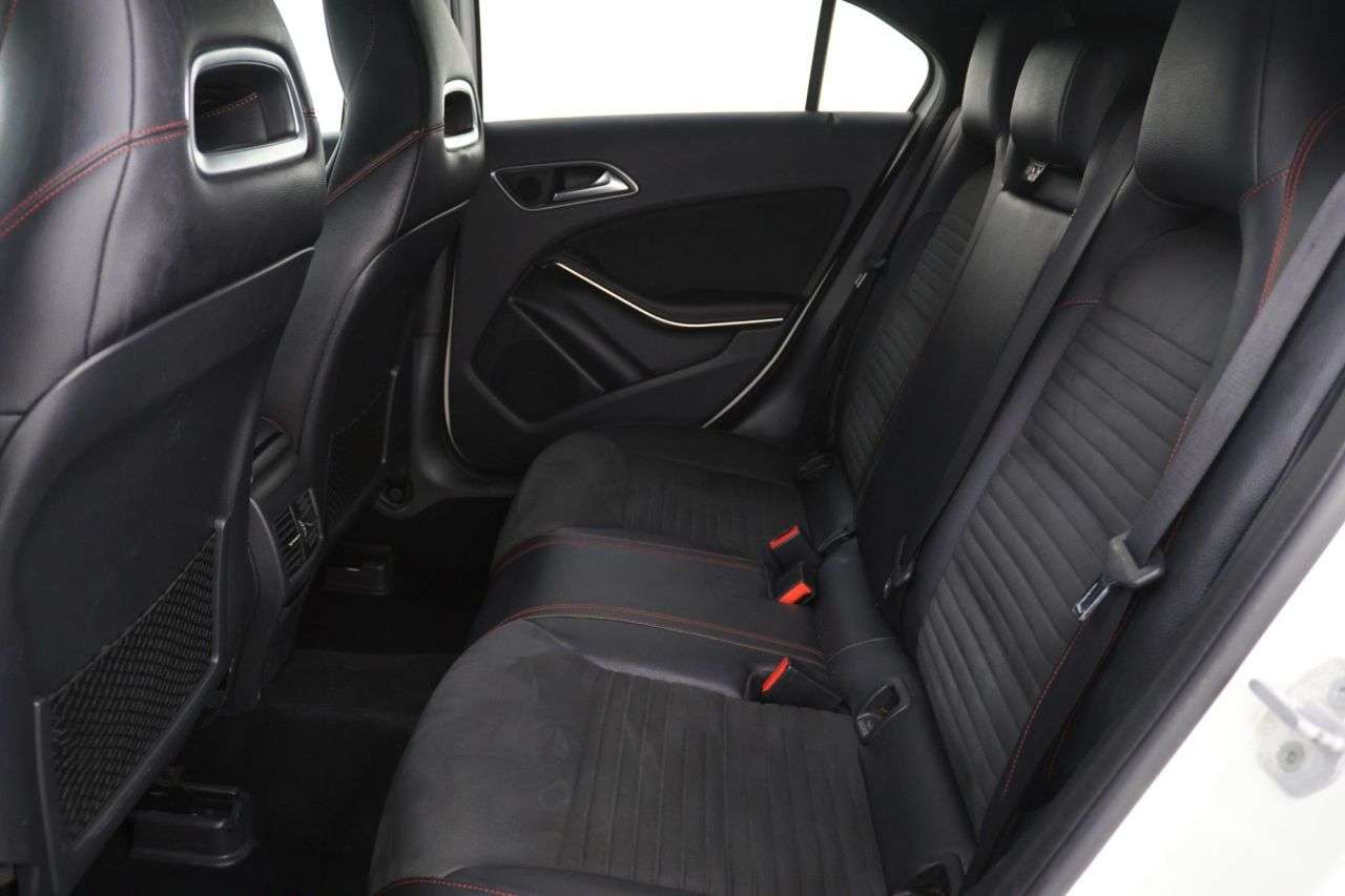 2016 MERCEDES-BENZ A CLASS 2016 MERCEDES-BENZ A CLASS