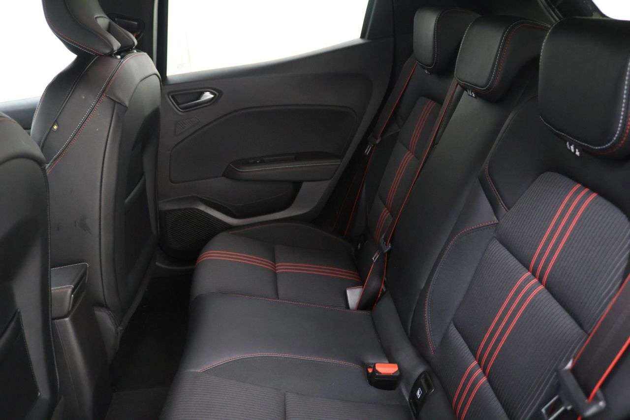 2021 RENAULT CLIO 2021 RENAULT CLIO