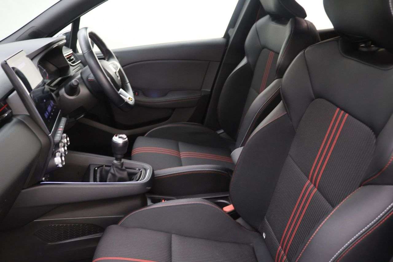 2021 RENAULT CLIO 2021 RENAULT CLIO