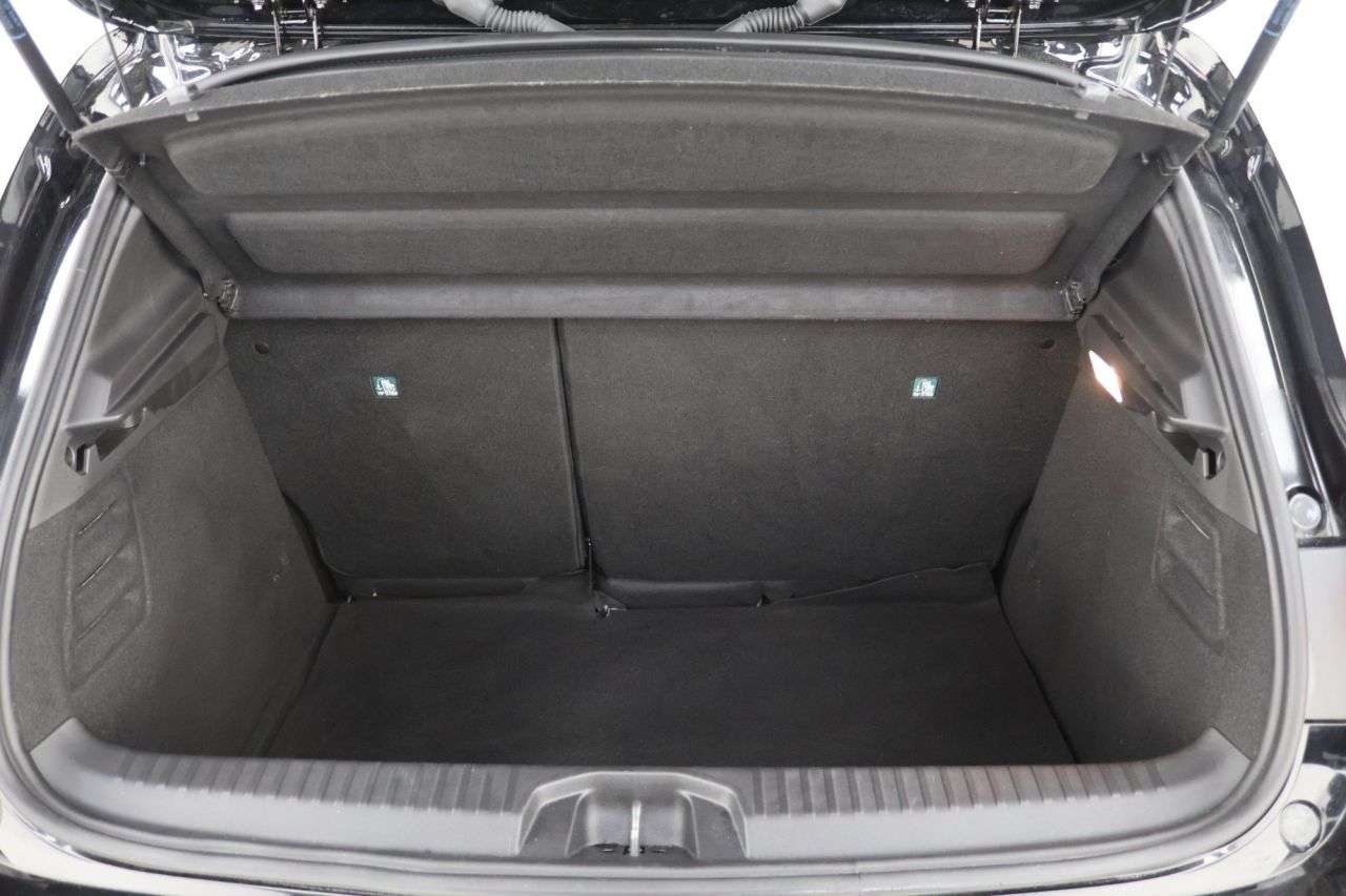 2021 RENAULT CLIO 2021 RENAULT CLIO