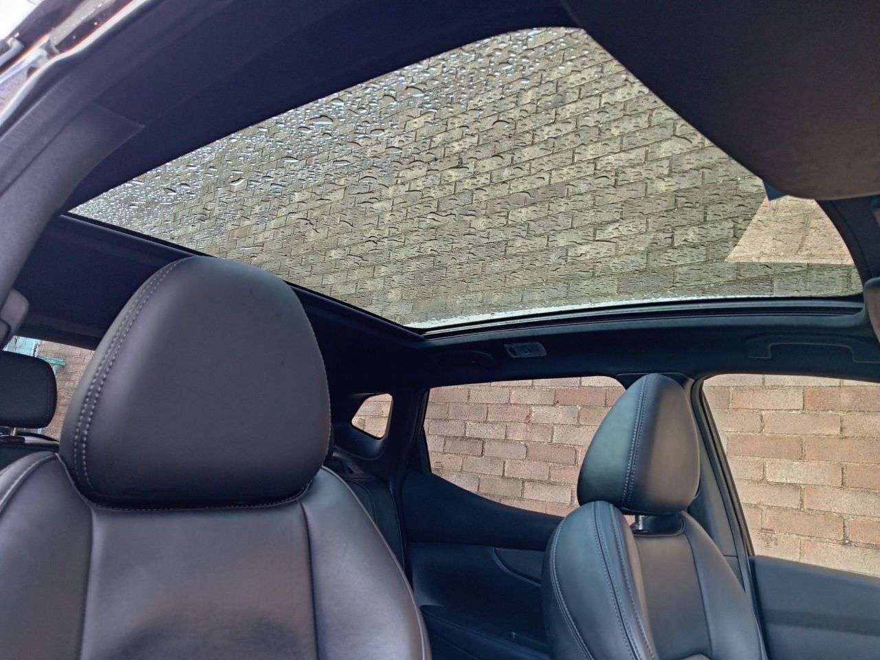 A 2018 NISSAN QASHQAI 1.2 DIG-T Tekna+ SUV 5dr Petrol Manual Euro 6 (s/s) (115 ps) A 2018 NISSAN QASHQAI 1.2 DIG-T Tekna+ SUV 5dr Petrol Manual Euro 6 (s/s) (115 ps)