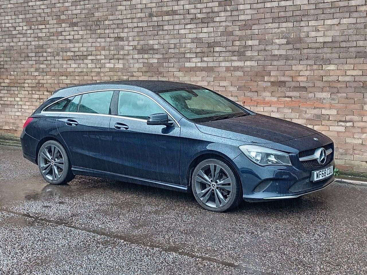 A 0 MERCEDES-BENZ CLA 1.6 CLA180 Sport Shooting Brake 5dr Petrol 7G-DCT Euro 6 (s/s) (122 ps) A 0 MERCEDES-BENZ CLA 1.6 CLA180 Sport Shooting Brake 5dr Petrol 7G-DCT Euro 6 (s/s) (122 ps)