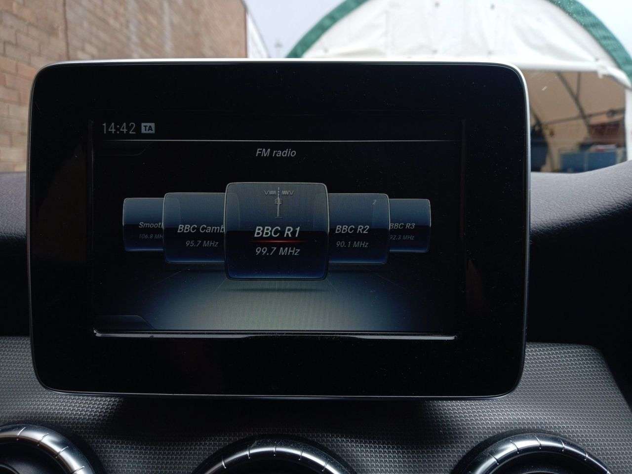 0 MERCEDES-BENZ CLA 0 MERCEDES-BENZ CLA