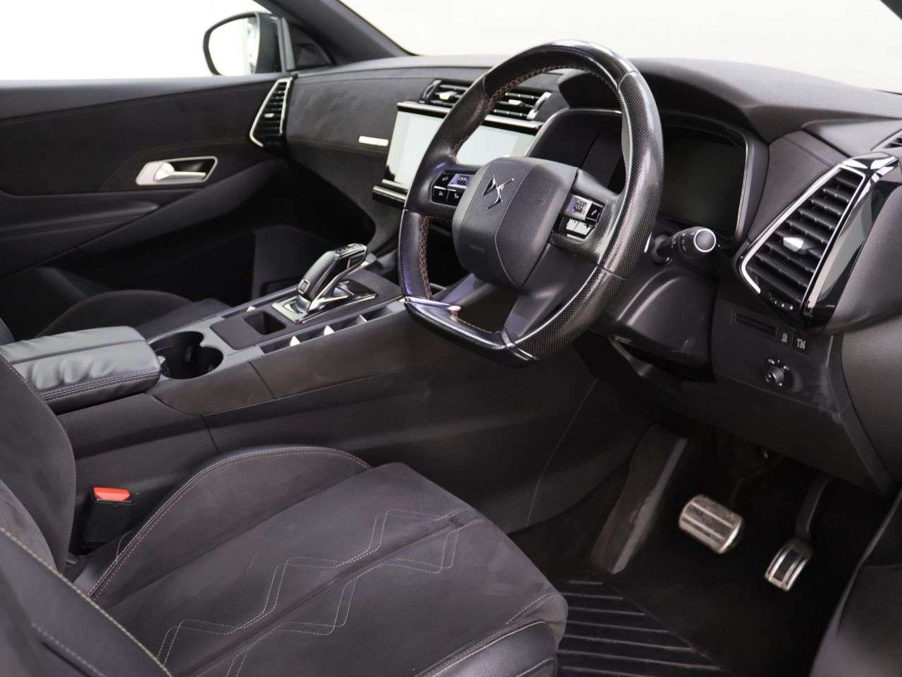 2019 DS AUTOMOBILES DS 7 2019 DS AUTOMOBILES DS 7