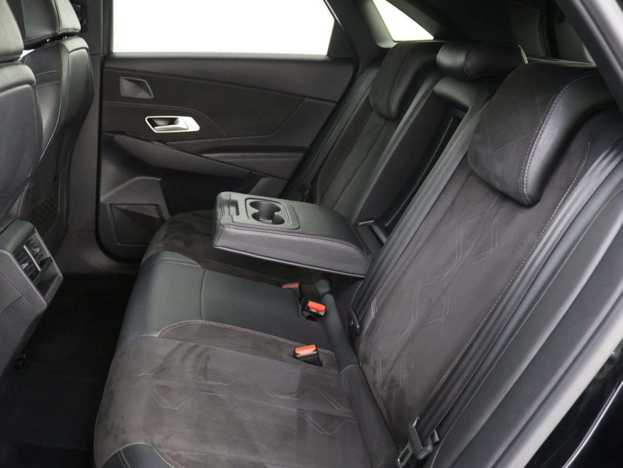 2019 DS AUTOMOBILES DS 7 2019 DS AUTOMOBILES DS 7