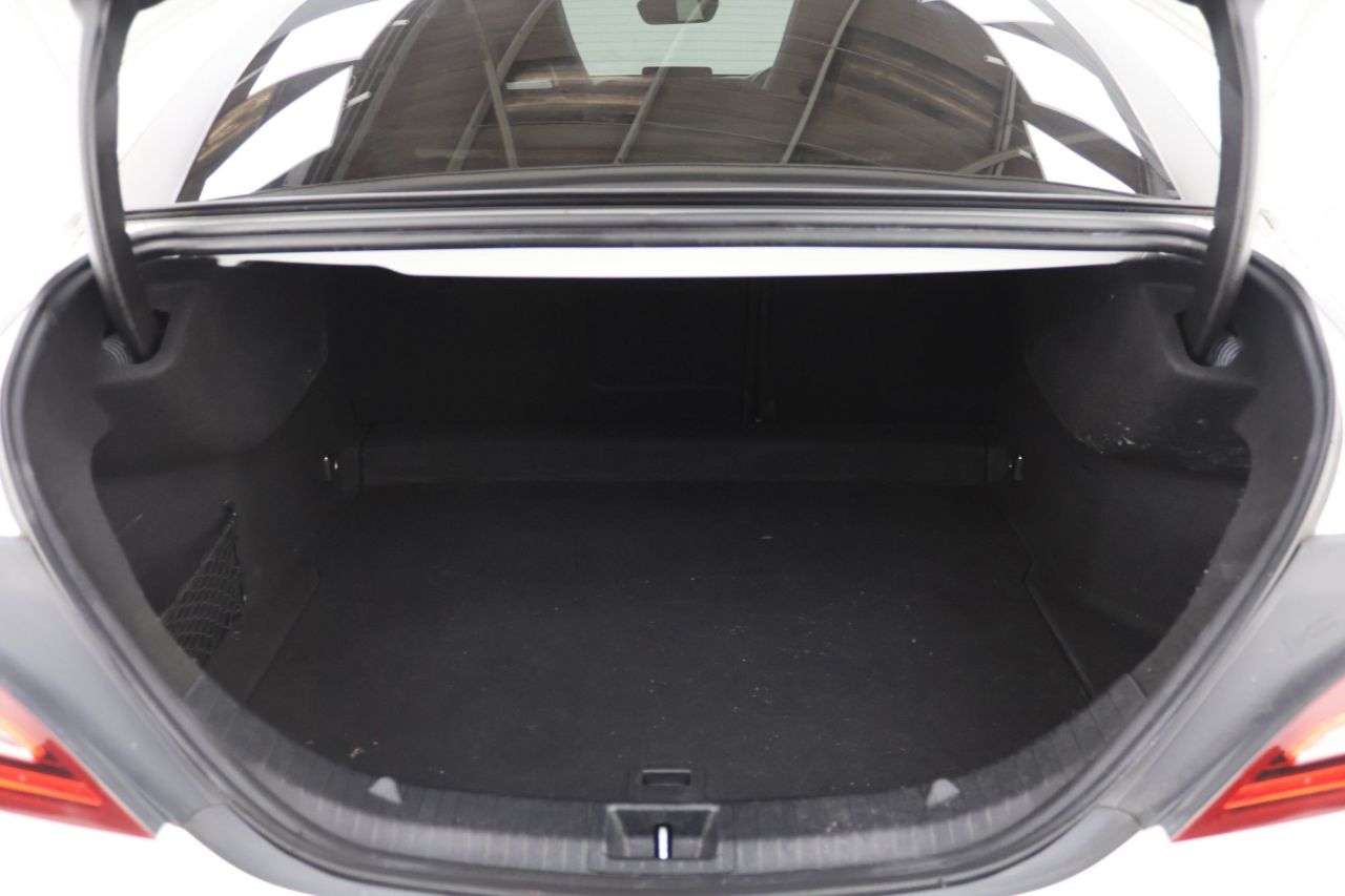 0 MERCEDES-BENZ CLA 0 MERCEDES-BENZ CLA