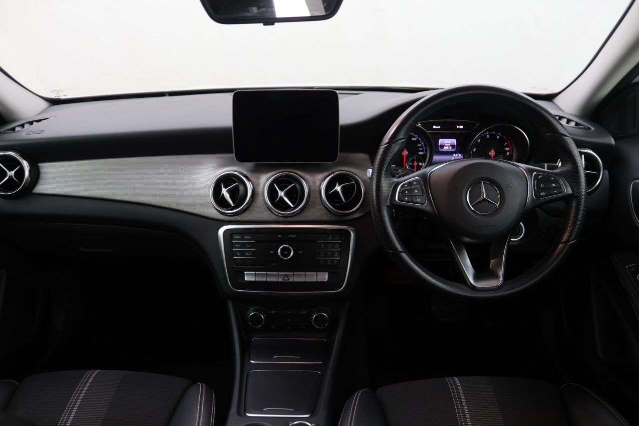 2019 MERCEDES-BENZ GLA CLASS 2019 MERCEDES-BENZ GLA CLASS