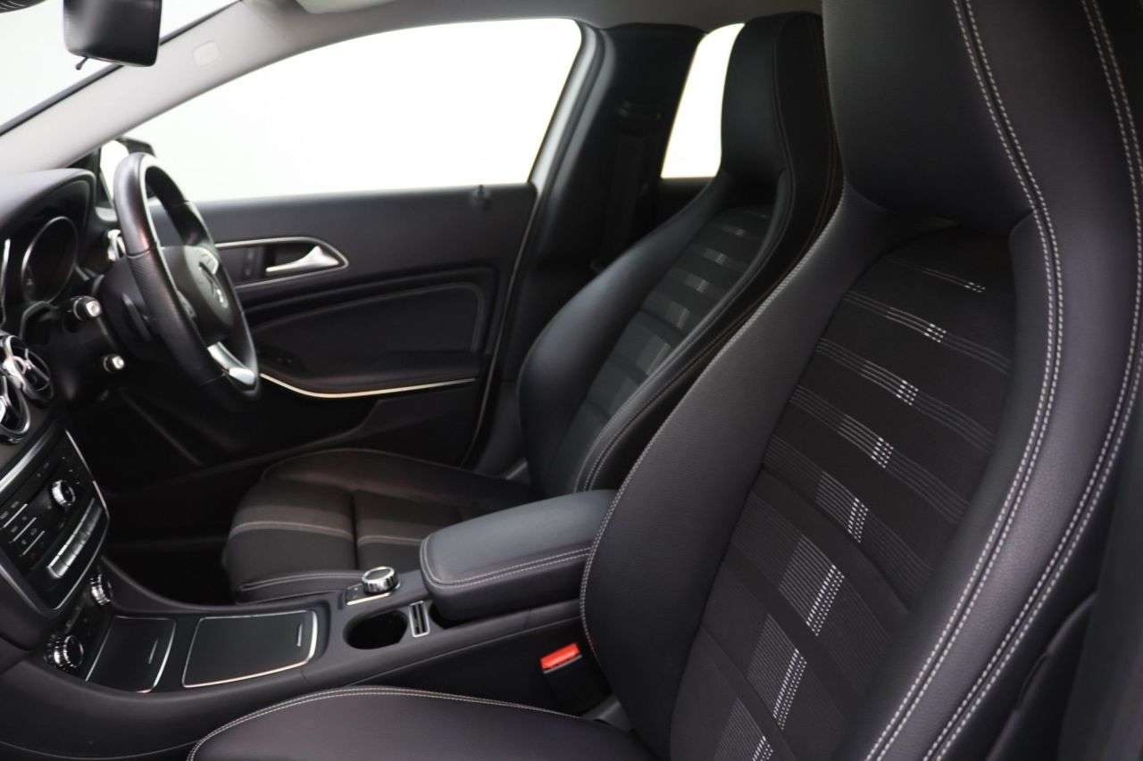 2019 MERCEDES-BENZ GLA CLASS 2019 MERCEDES-BENZ GLA CLASS