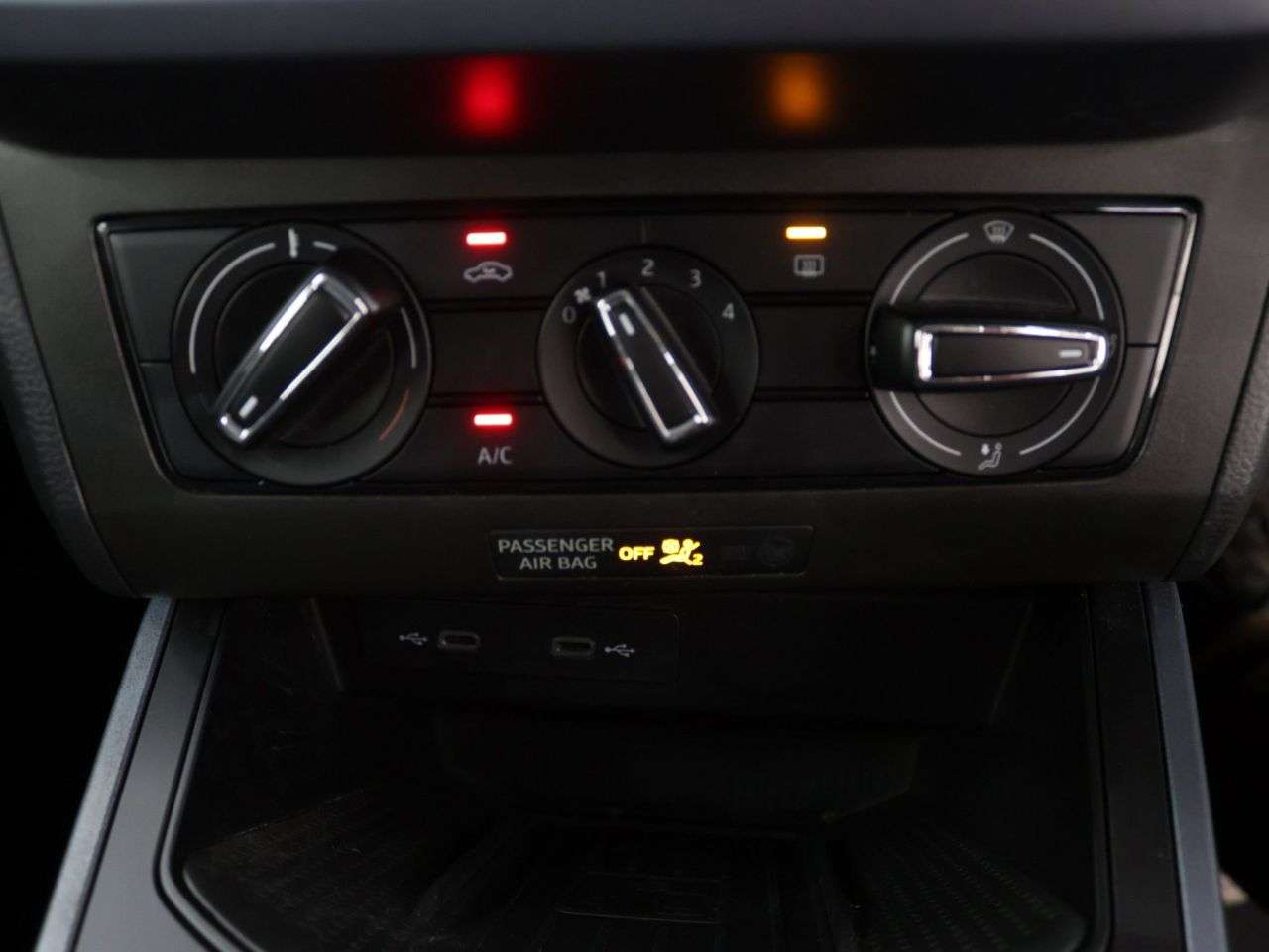 2020 SEAT ARONA 2020 SEAT ARONA