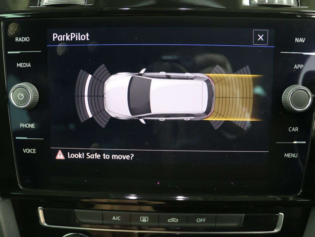 2017 VOLKSWAGEN GOLF 2017 VOLKSWAGEN GOLF