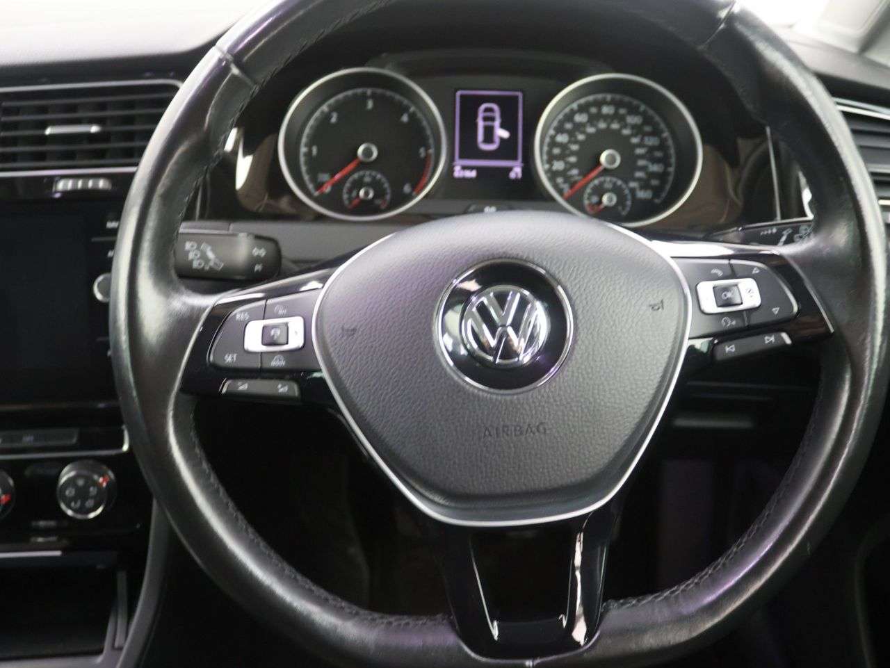 2017 VOLKSWAGEN GOLF 2017 VOLKSWAGEN GOLF