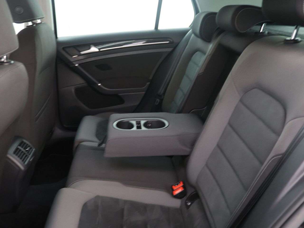 2017 VOLKSWAGEN GOLF 2017 VOLKSWAGEN GOLF