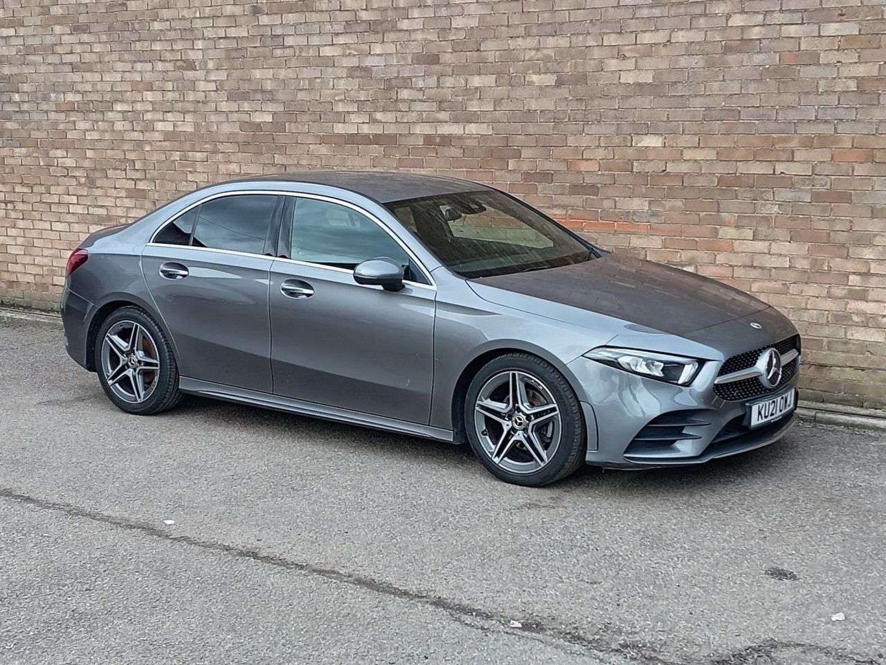 A 2021 MERCEDES-BENZ A CLASS 2.0 A200d AMG Line Saloon 4dr Diesel 8G-DCT Euro 6 (s/s) (150 ps) A 2021 MERCEDES-BENZ A CLASS 2.0 A200d AMG Line Saloon 4dr Diesel 8G-DCT Euro 6 (s/s) (150 ps)