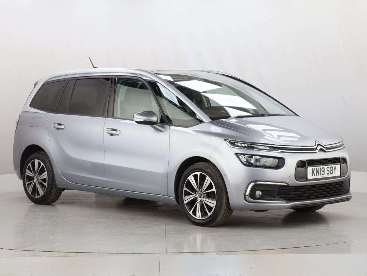 A 2019 CITROEN C4 SPACETOURER GRAND PURETECH FLAIR S/S A 2019 CITROEN C4 SPACETOURER GRAND PURETECH FLAIR S/S