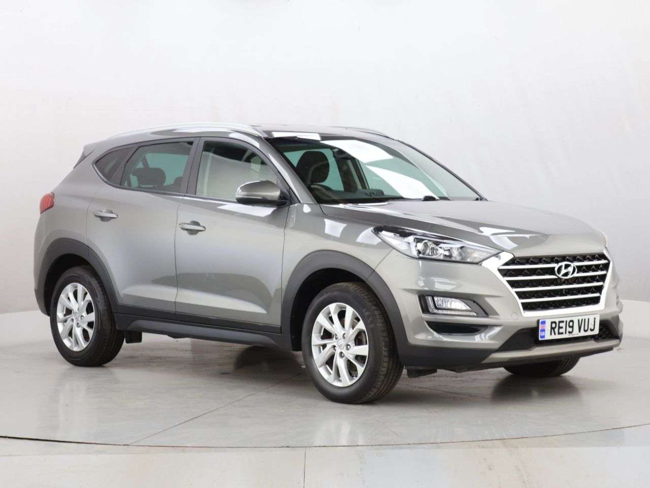 A 2019 HYUNDAI TUCSON 1.6 CRDi SE Nav SUV 5dr Diesel Manual Euro 6 (s/s) (115 ps) A 2019 HYUNDAI TUCSON 1.6 CRDi SE Nav SUV 5dr Diesel Manual Euro 6 (s/s) (115 ps)