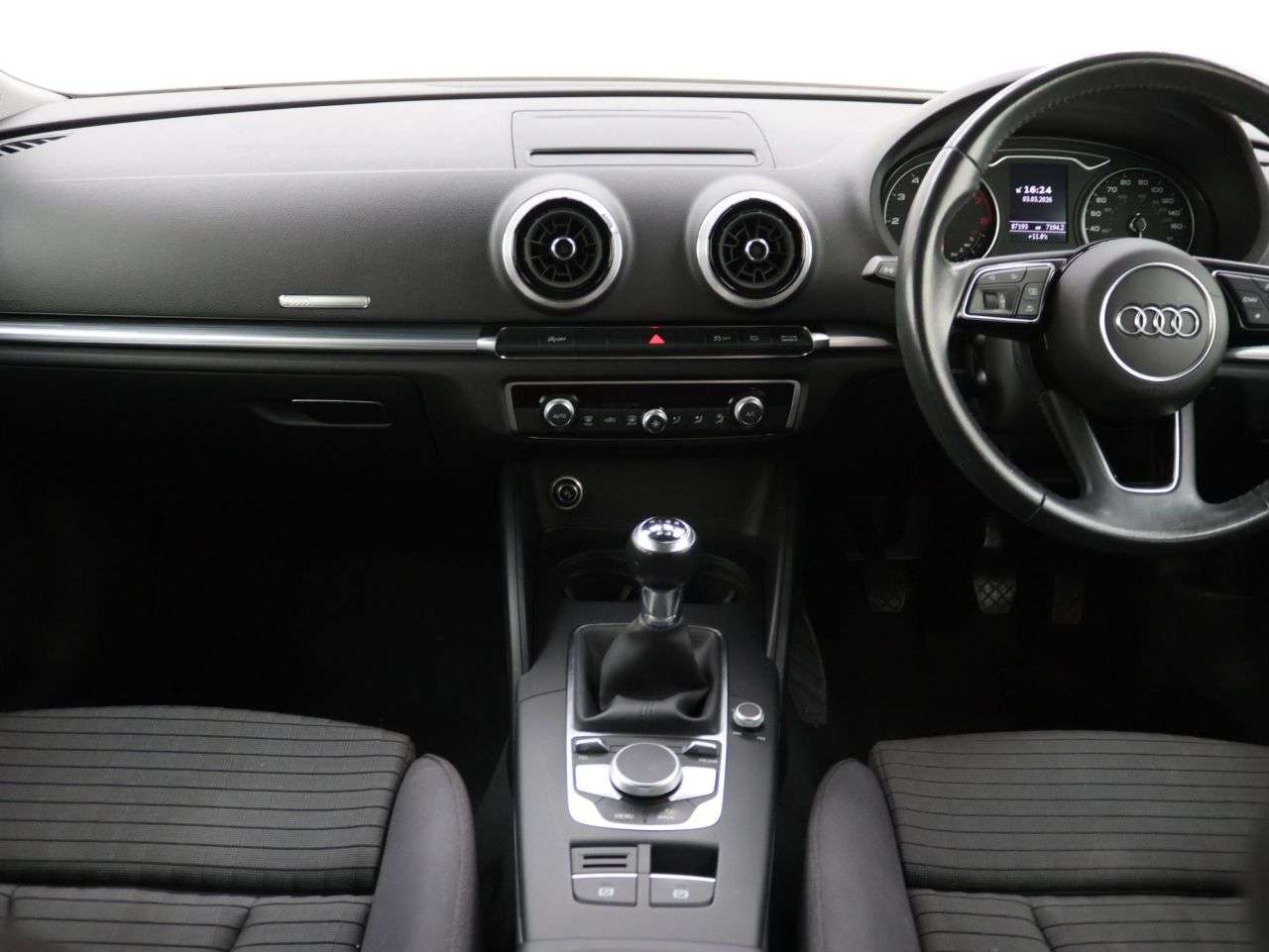 2018 AUDI A3 2018 AUDI A3