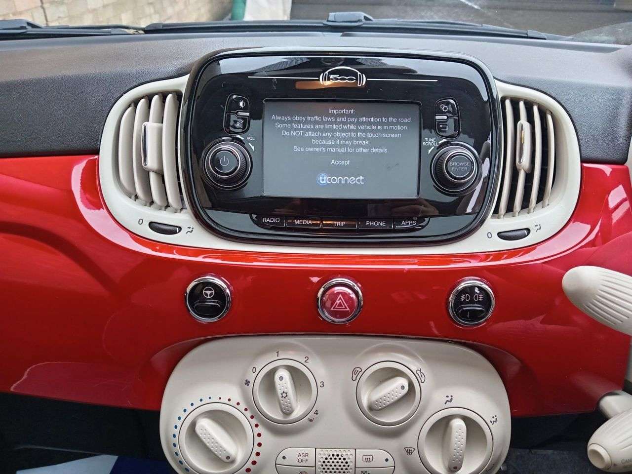 2019 FIAT 500 2019 FIAT 500