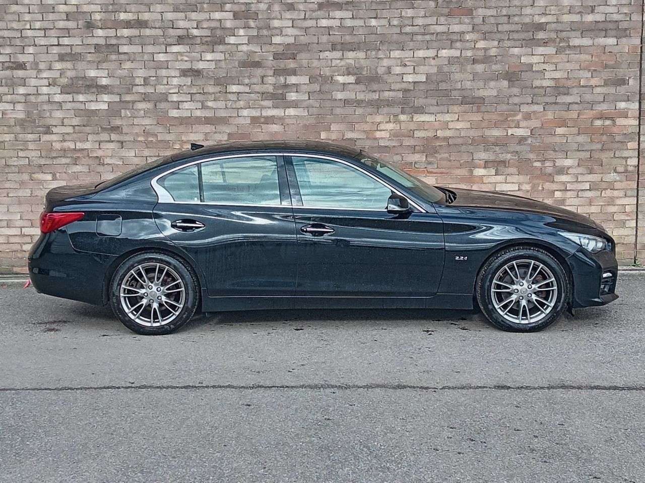 A 2018 INFINITI Q50 2.2d Sport Executive Saloon 4dr Diesel Auto Euro 6 (s/s) (170 ps) A 2018 INFINITI Q50 2.2d Sport Executive Saloon 4dr Diesel Auto Euro 6 (s/s) (170 ps)