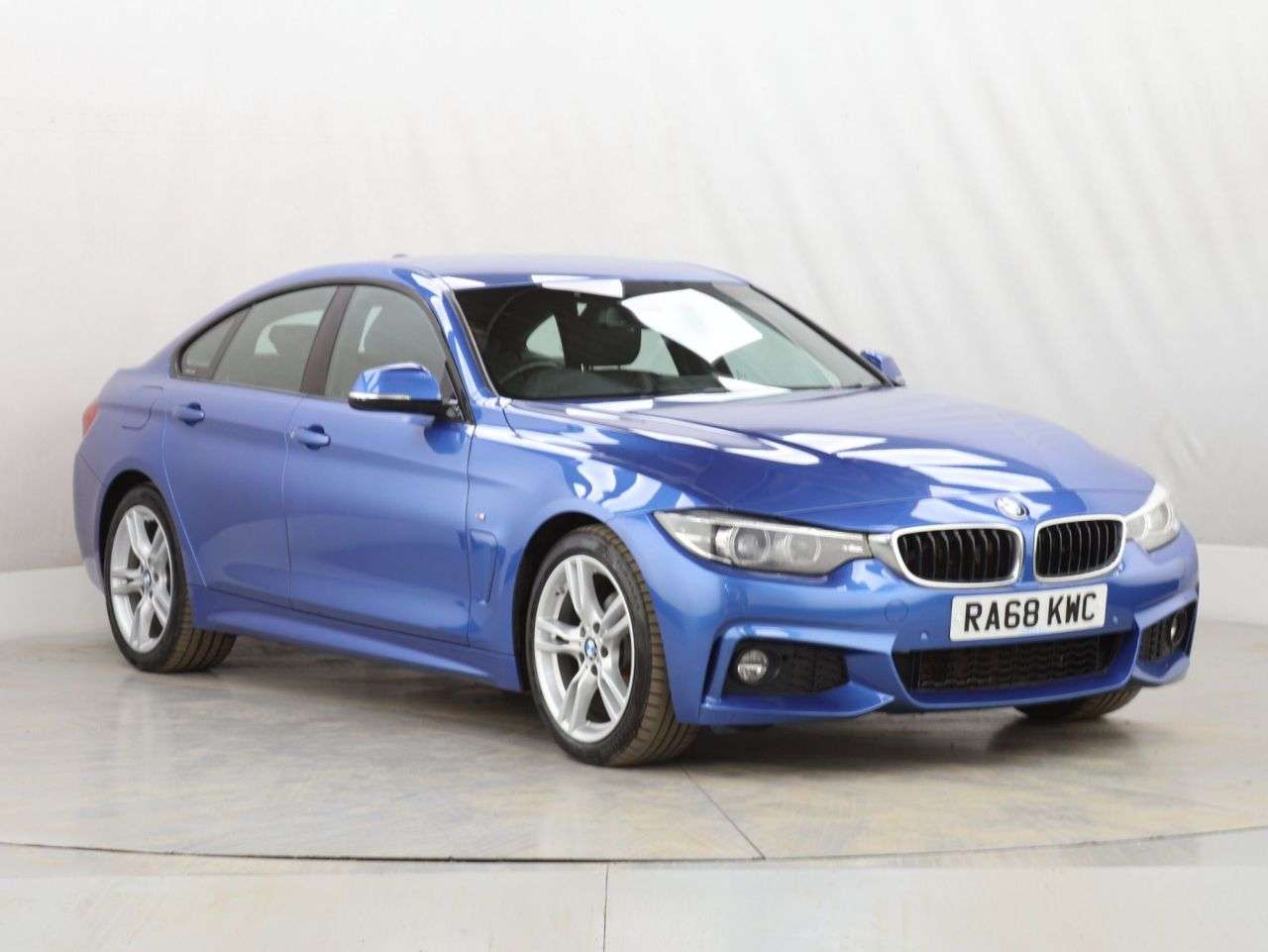 A 2018 BMW 4 SERIES GRAN COUPE 2.0 420i GPF M Sport Hatchback 5dr Petrol Auto Euro 6 (s/s) (184 ps) A 2018 BMW 4 SERIES GRAN COUPE 2.0 420i GPF M Sport Hatchback 5dr Petrol Auto Euro 6 (s/s) (184 ps)