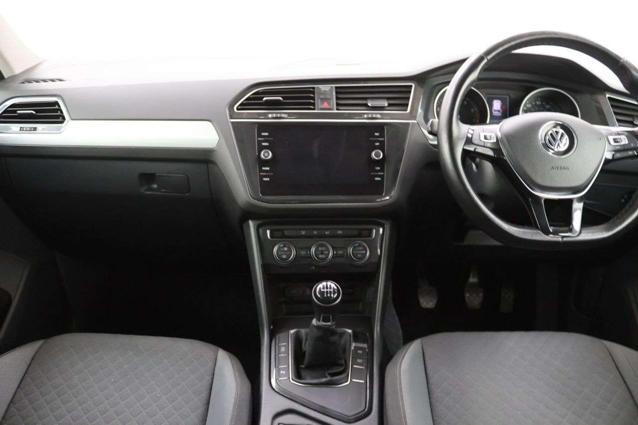 2019 VOLKSWAGEN TIGUAN 2019 VOLKSWAGEN TIGUAN