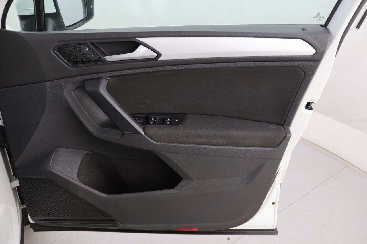 2019 VOLKSWAGEN TIGUAN 2019 VOLKSWAGEN TIGUAN