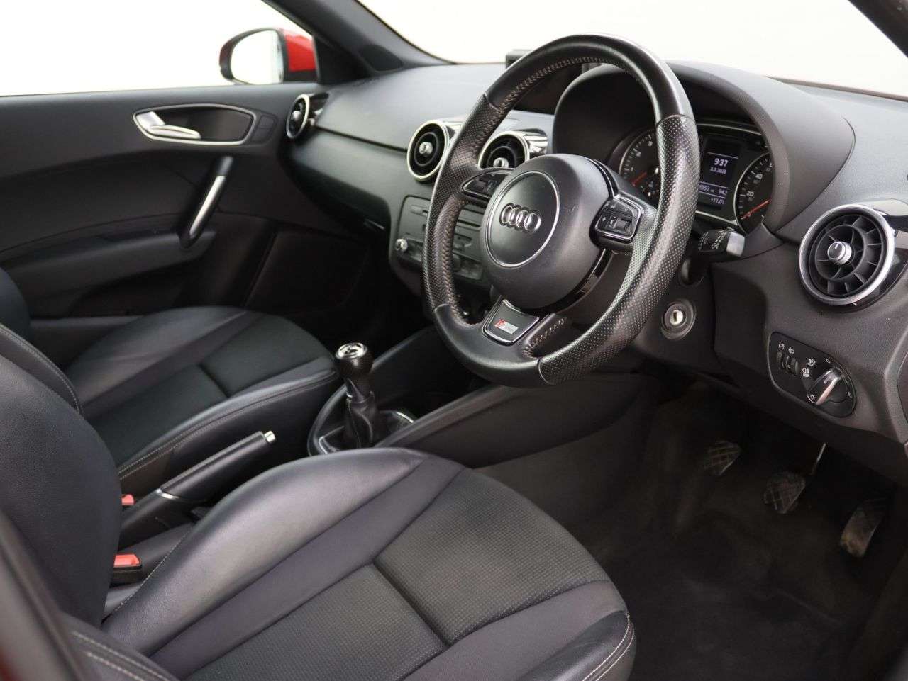 2014 AUDI A1 2014 AUDI A1