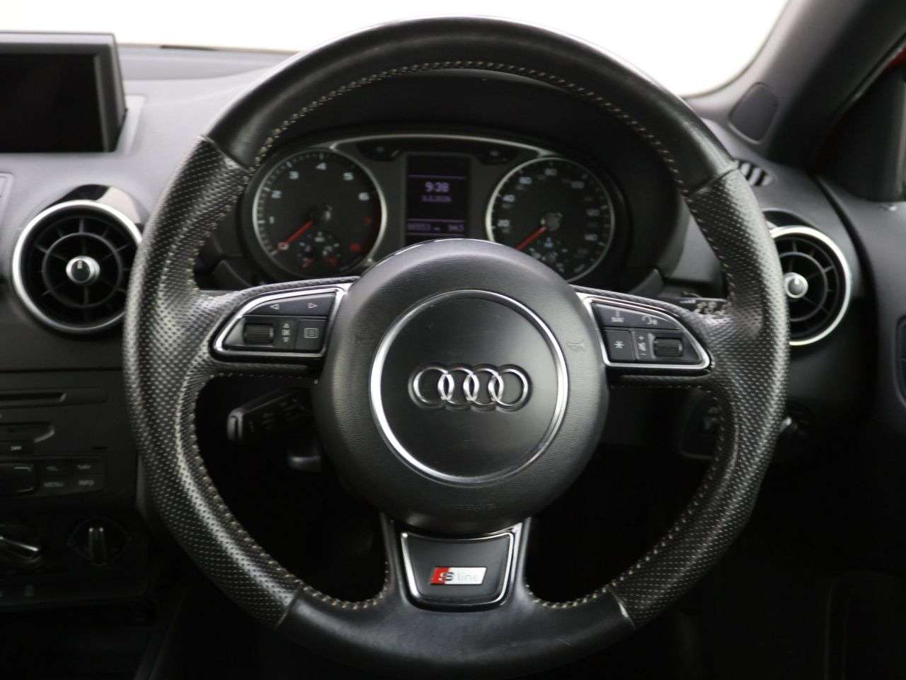 2014 AUDI A1 2014 AUDI A1