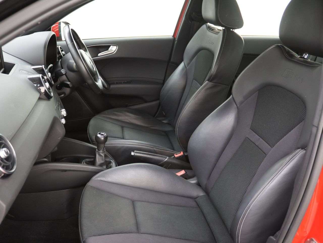 2014 AUDI A1 2014 AUDI A1